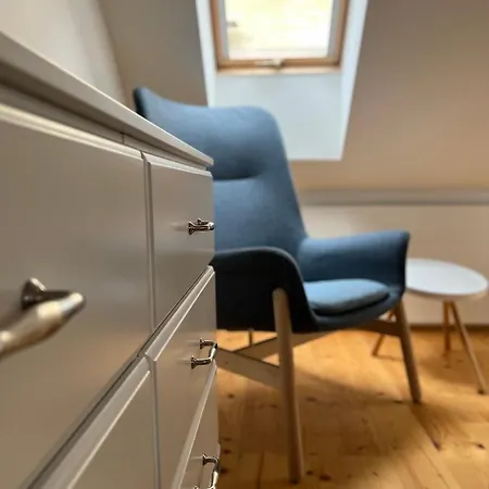 Trotuar Apartamento *