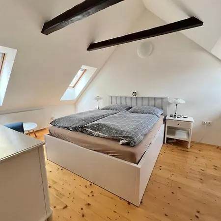 Apartment Trotuar Banská Štiavnica