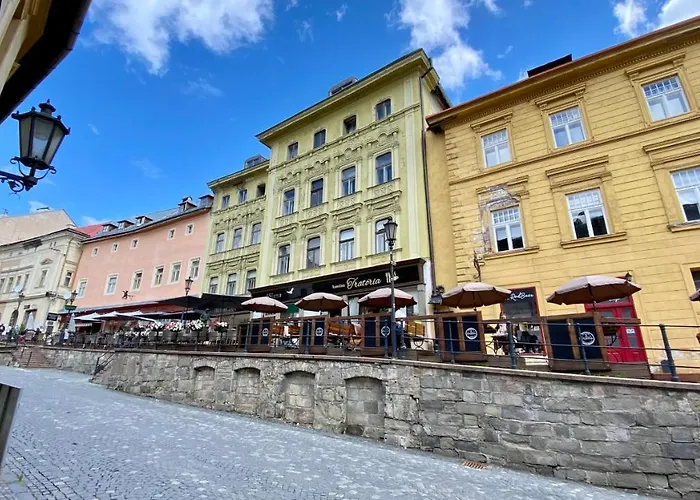 Trotuar * Banská Štiavnica